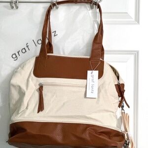 NWT Graf Lantz Travel Gym Duffle Bagwith bottom storage. Faux Leather and Canvas
